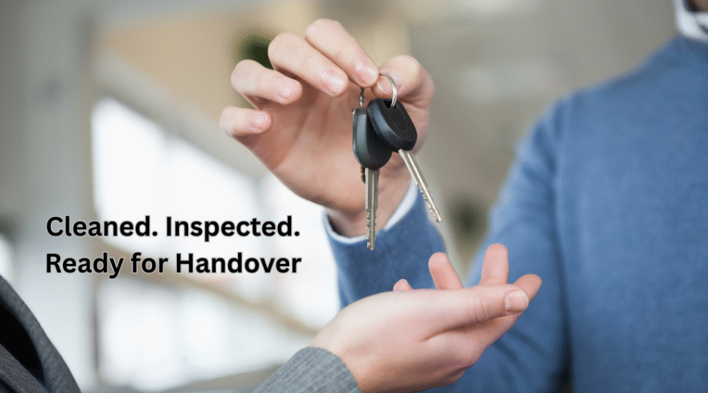 Handover keys to tenant after move-out cleaning services in ottawa